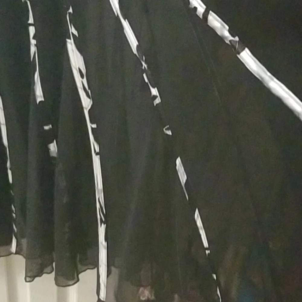 J.R. Nites Carol Lin 22W party dress NEW - Picture 4 of 6